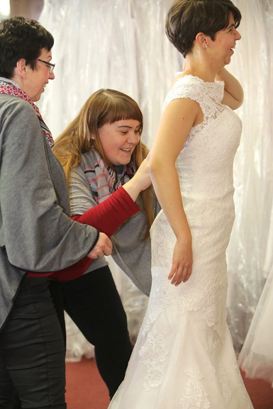 Brautkleid Anpassung