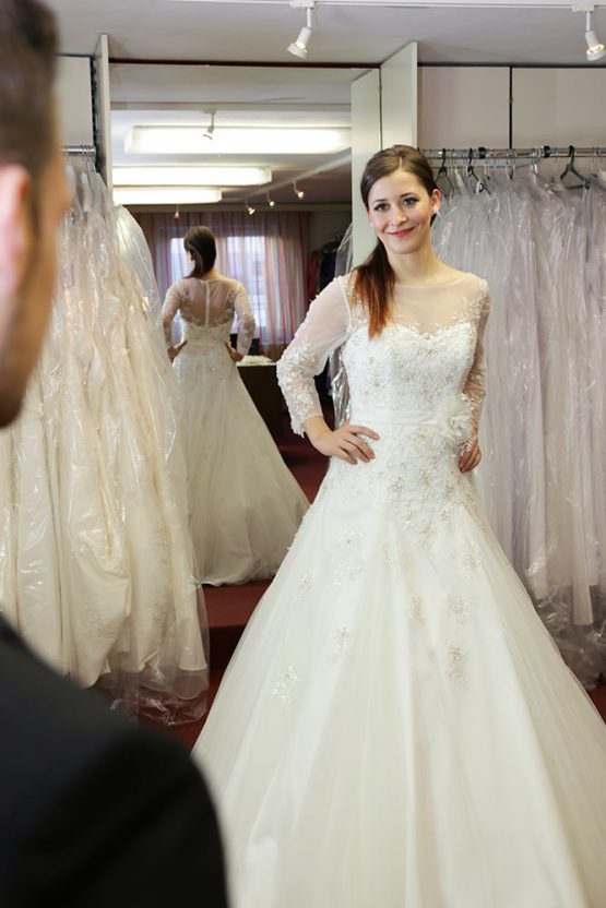 Natalie im Brautkleid