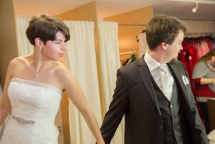 Ulli und Thomas in Hochzeitsmode