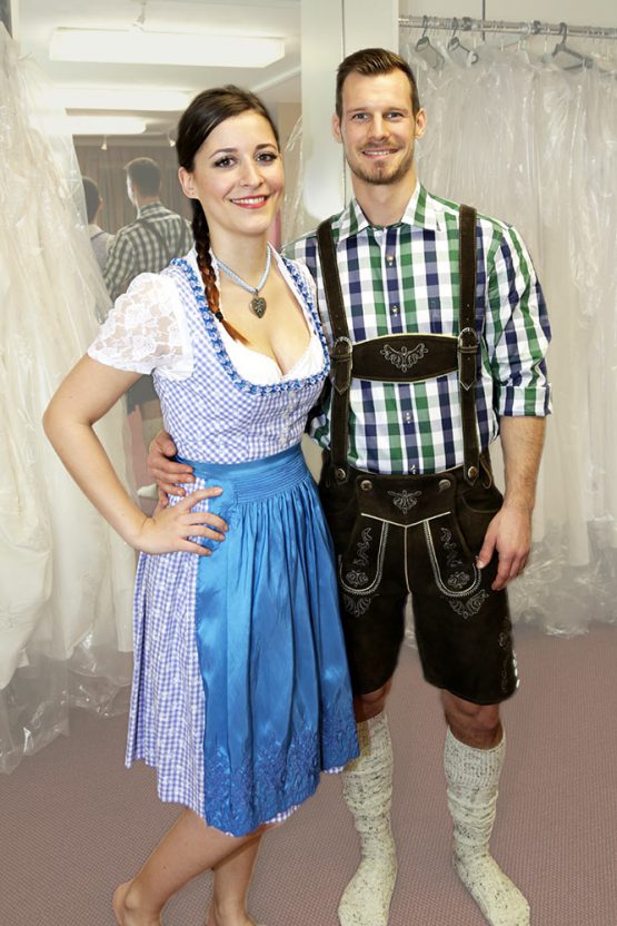 Dirndl und Lederhose